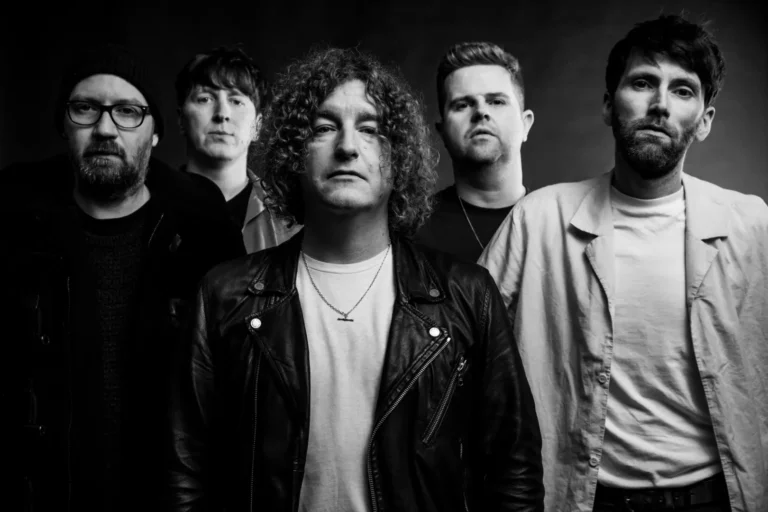 The Pigeon Detectives posing for a photo.